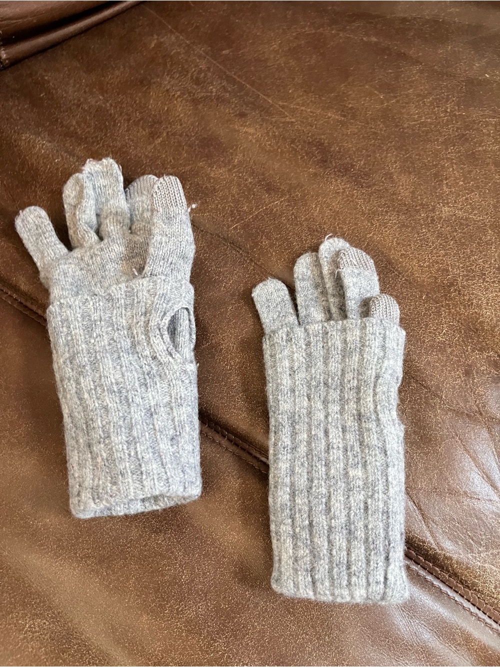 Gray Knit Convertible Fingerless Gloves